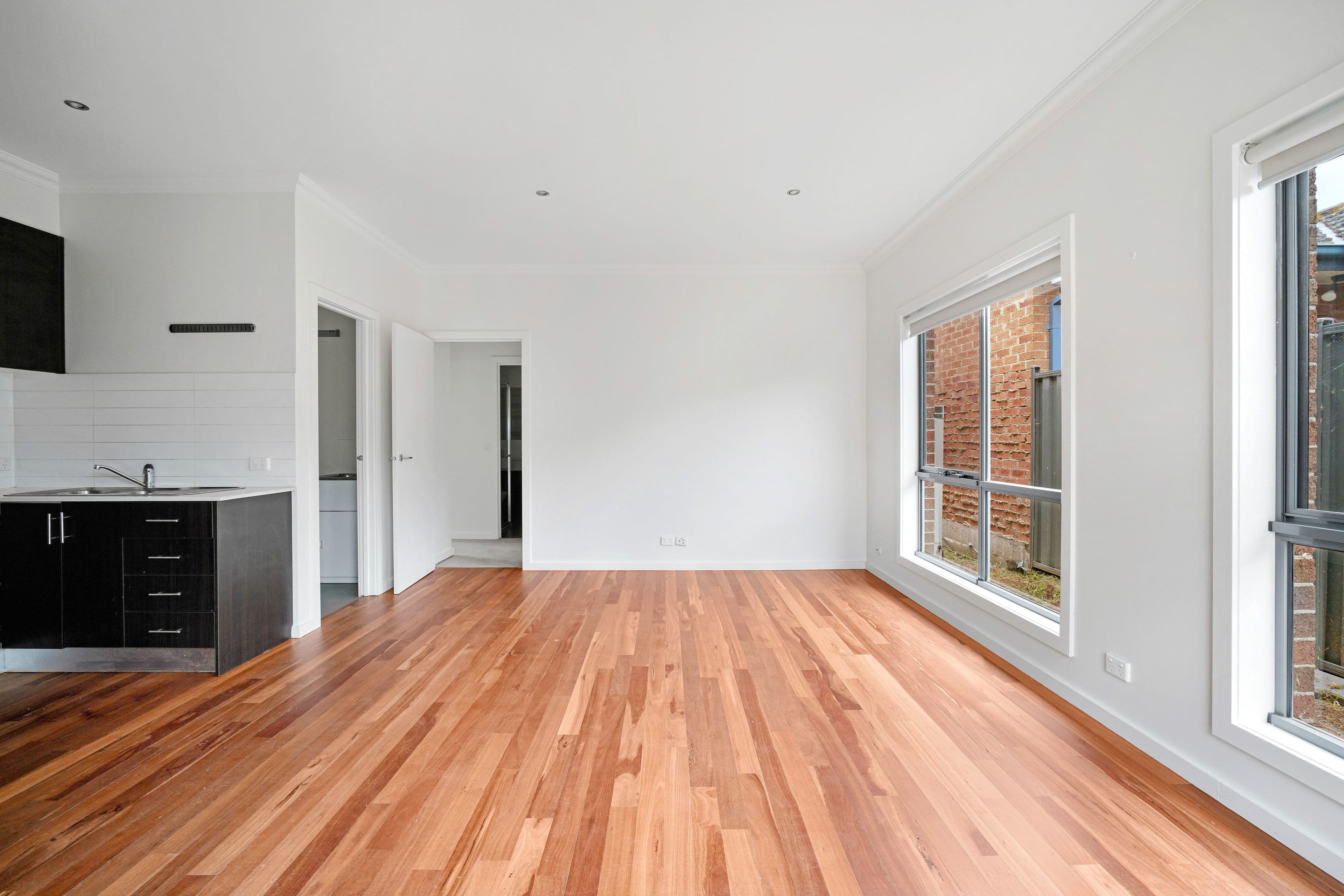 130 Purinuan Road, Reservoir VIC 3073, Reservoir - Thumbnail 5