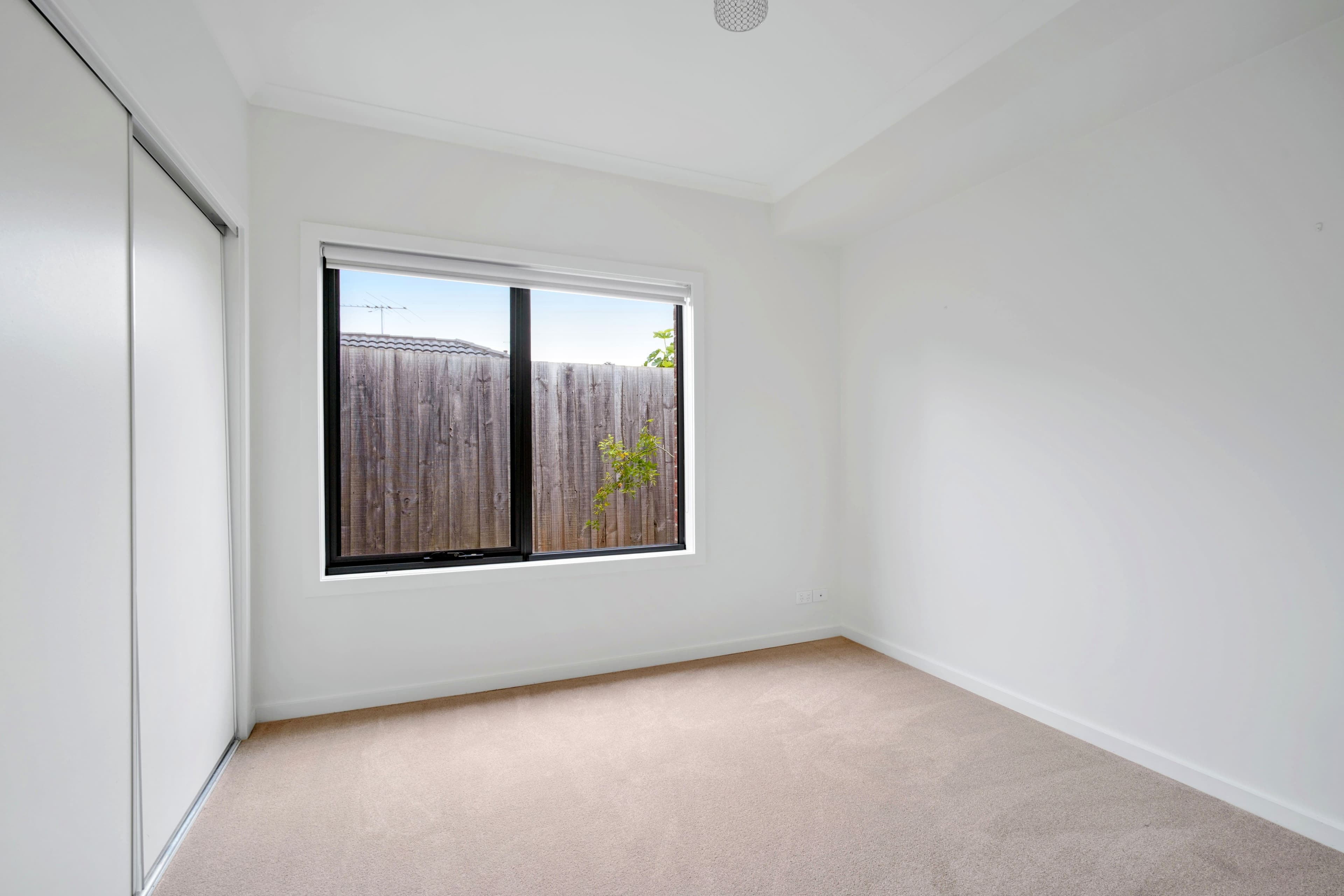 130 Purinuan Road, Reservoir VIC 3073, Reservoir - Thumbnail 7