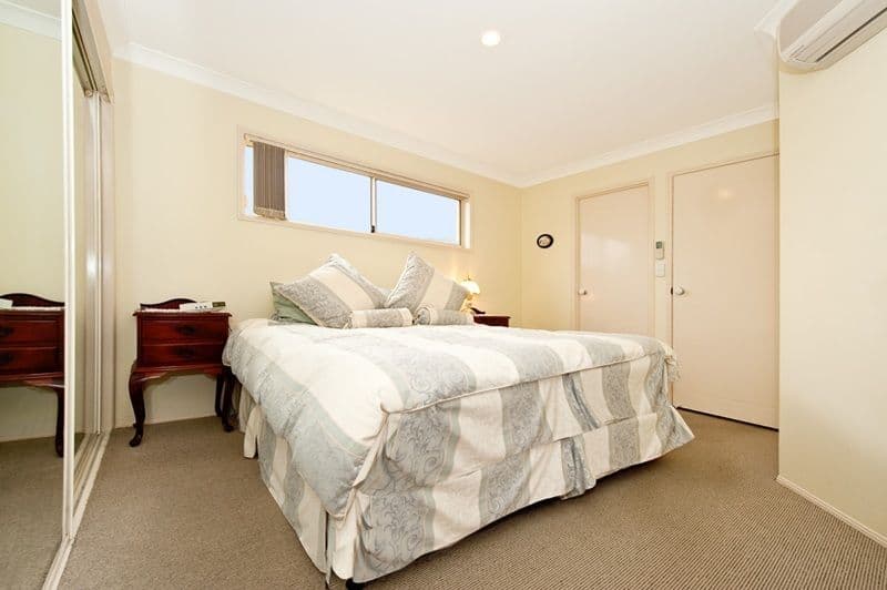 1 Oaklyn Place, MERRIMAC QLD 4226, Merrimac - Thumbnail 7