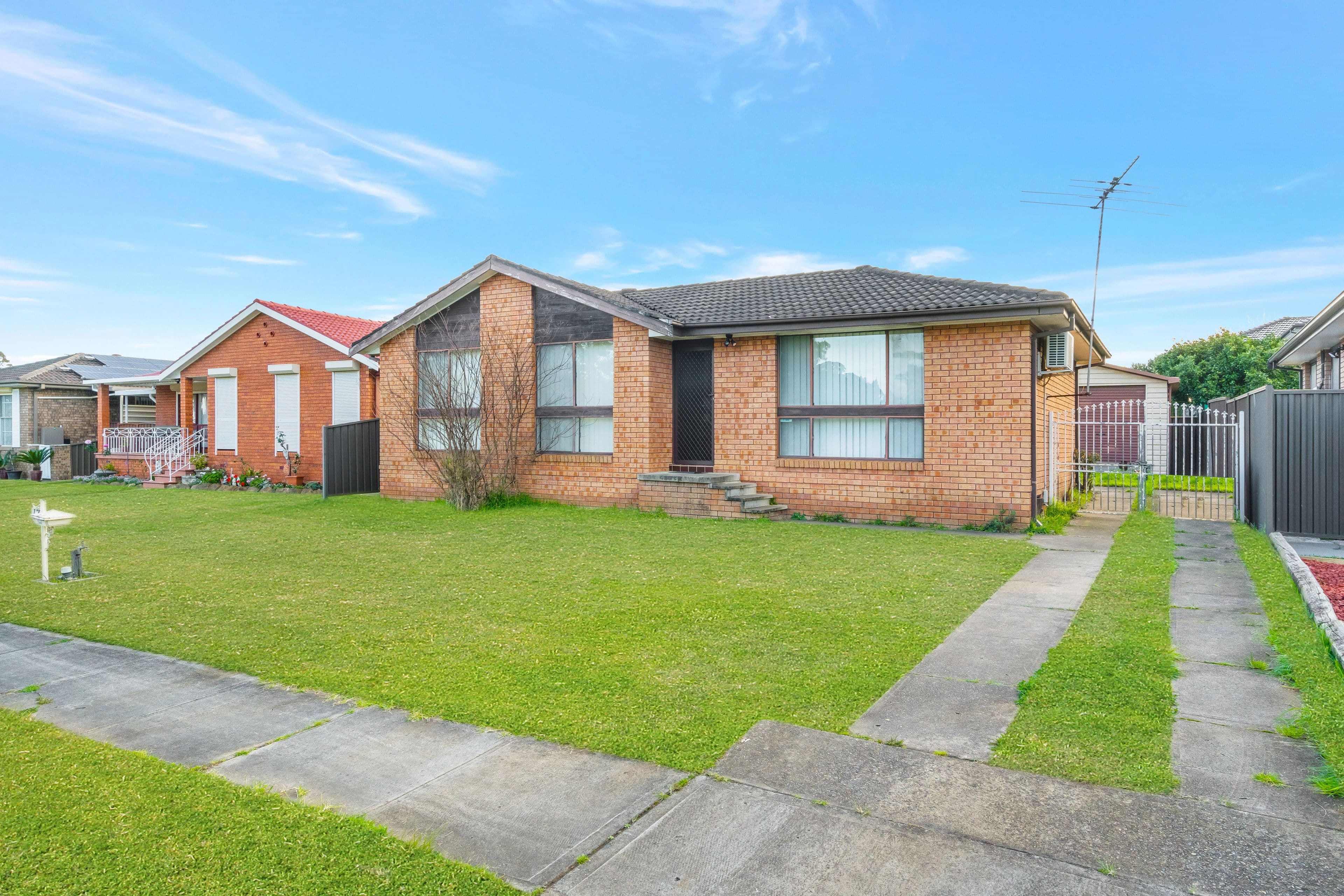 17 Esperance Crescent, Wakeley NSW 2176, Wakeley - Thumbnail 2