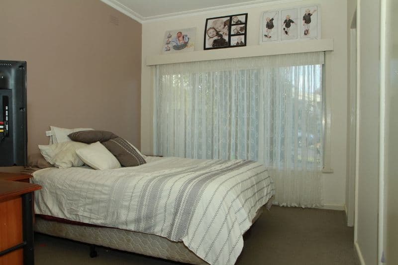 13 Wirth Street, FLORA HILL VIC 3550, Flora Hill - Thumbnail 4