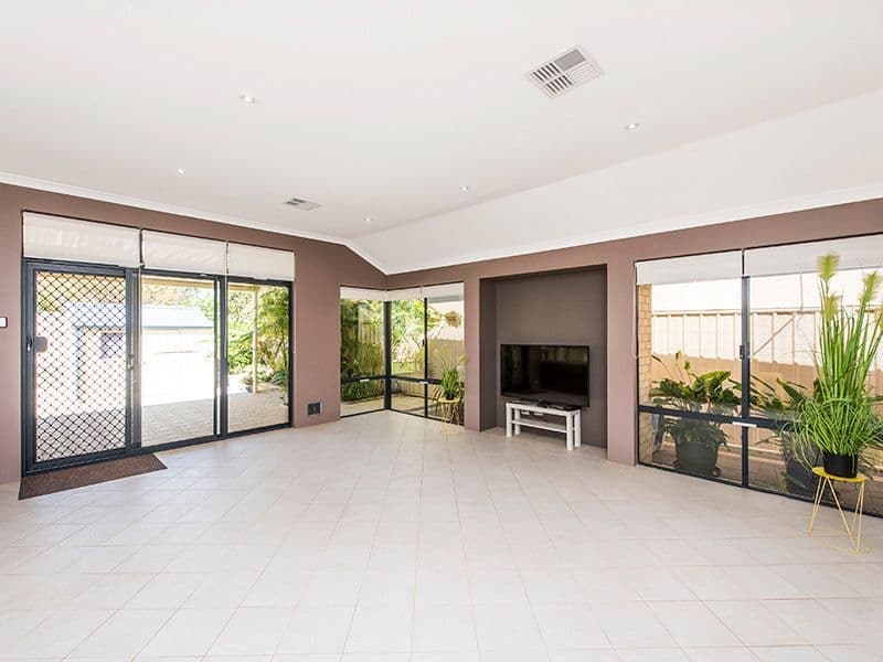 45 Arpenteur Drive, Baldivis WA 6171, Baldivis - Thumbnail 2