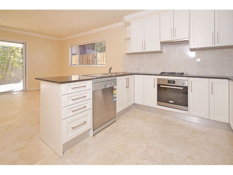 68A Winchester Street, HAMILTON QLD 4007, Hamilton - Thumbnail 5