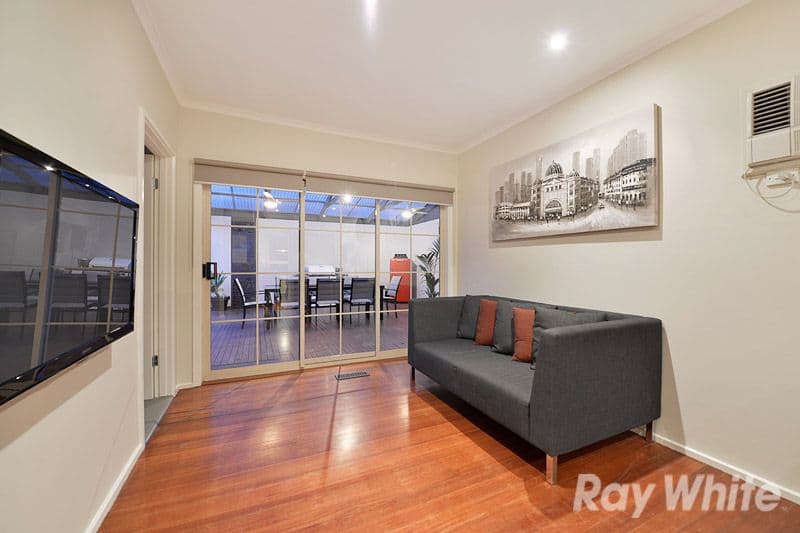 8 Glendale Court, BORONIA VIC 3155, Boronia - Thumbnail 2