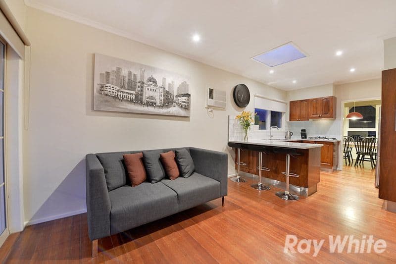 8 Glendale Court, BORONIA VIC 3155, Boronia - Thumbnail 3