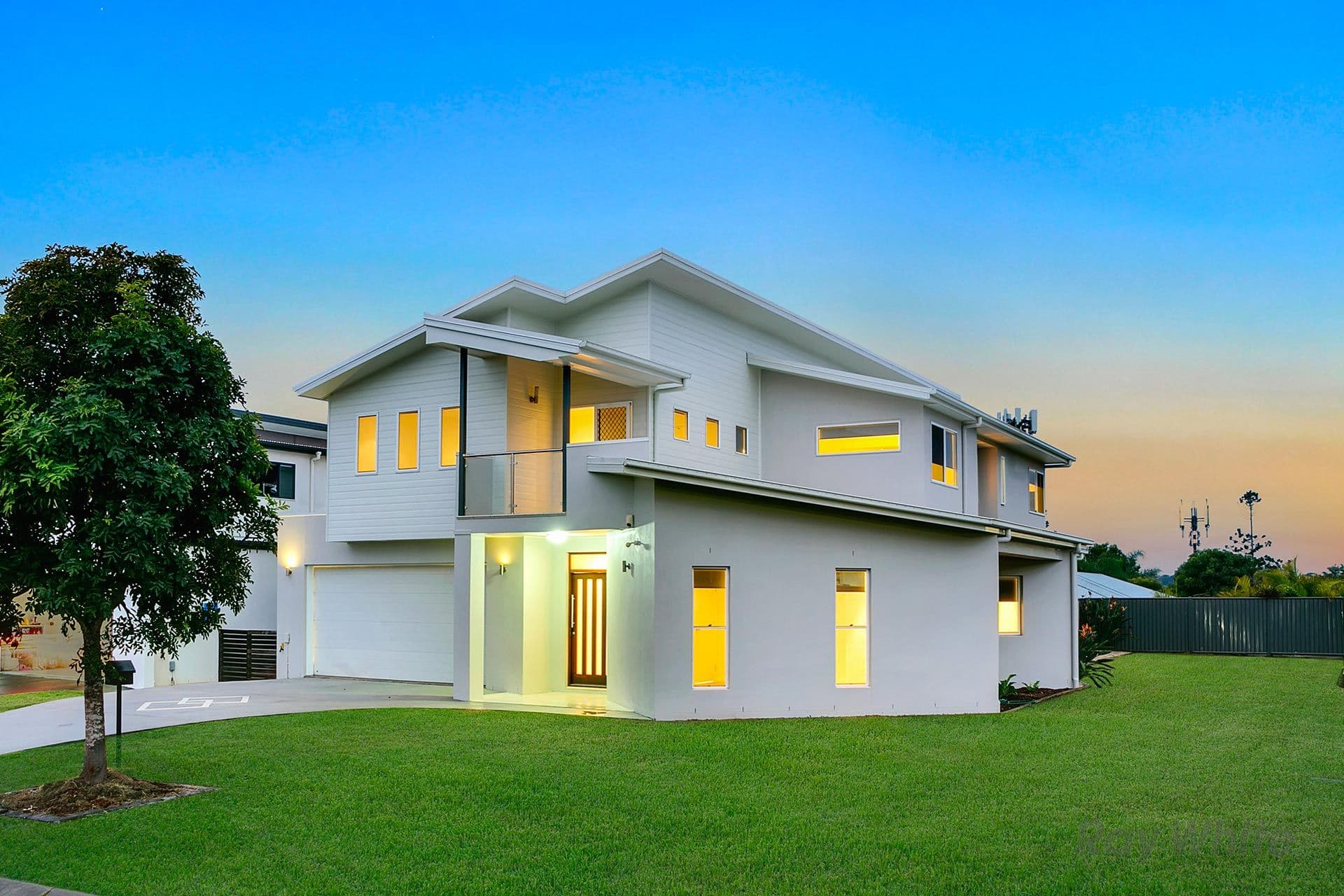 10 Meredith Street, Eight Mile Plains QLD 4113, Eight Mile Plains - Image 1