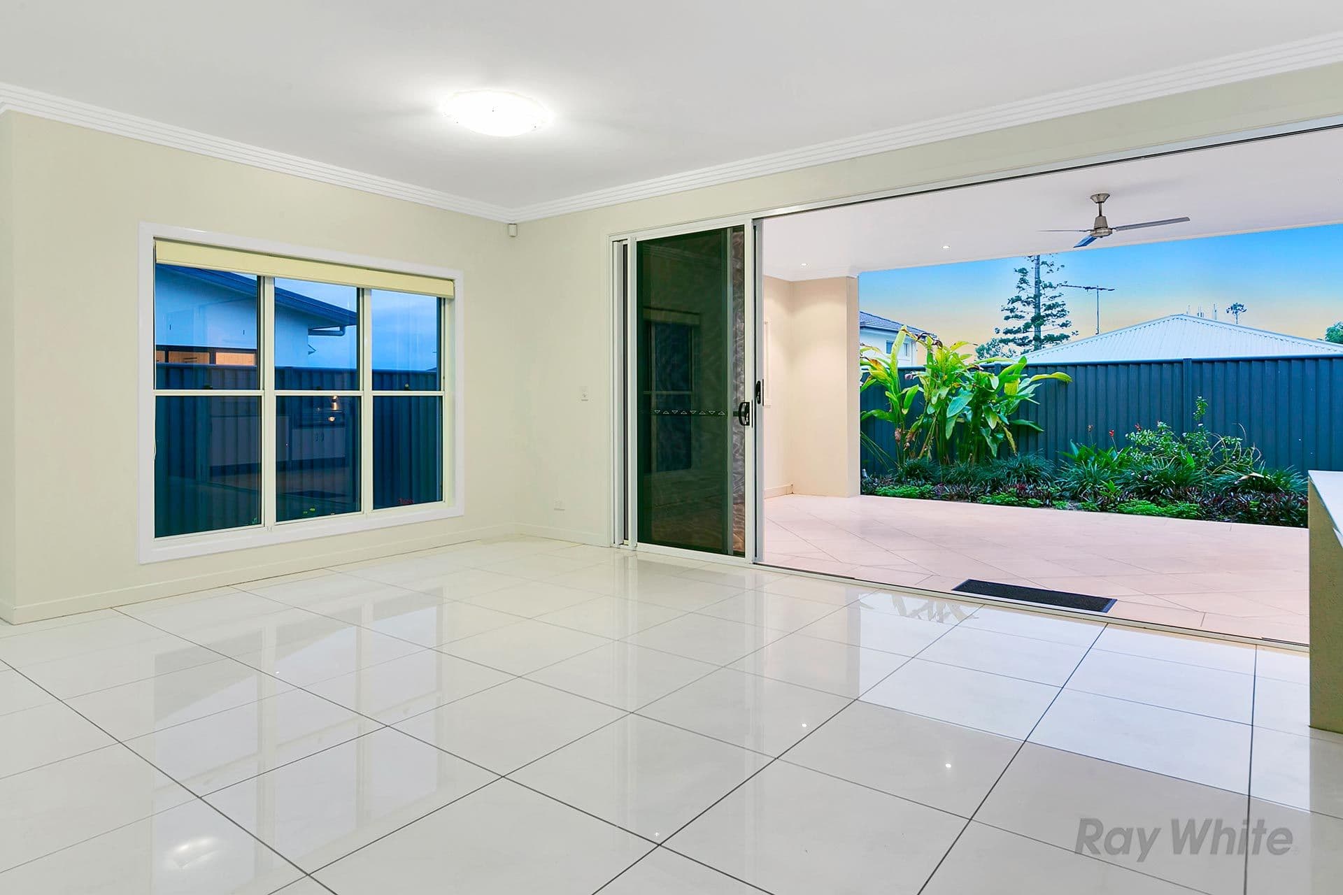 10 Meredith Street, Eight Mile Plains QLD 4113, Eight Mile Plains - Thumbnail 5