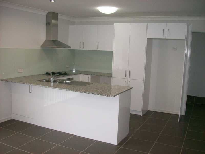 4 Candlewood Court, Upper Caboolture QLD 4510, Upper Caboolture - Thumbnail 2