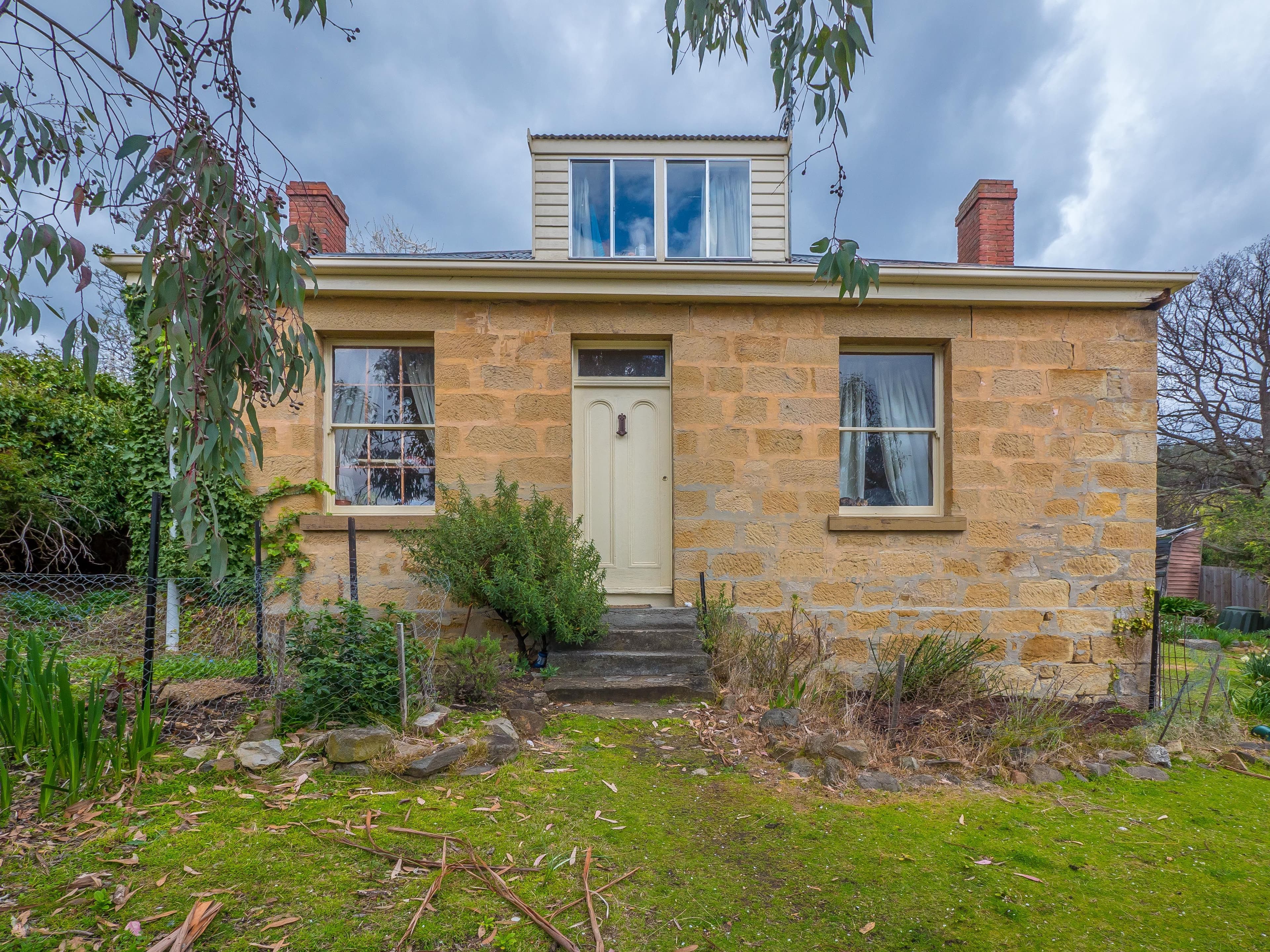 3 Hillside Crescent, West Hobart TAS 7000, West Hobart - Thumbnail 7