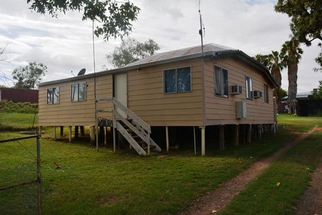 116 Nelson Street, Augathella QLD 4477, Augathella - Thumbnail 2