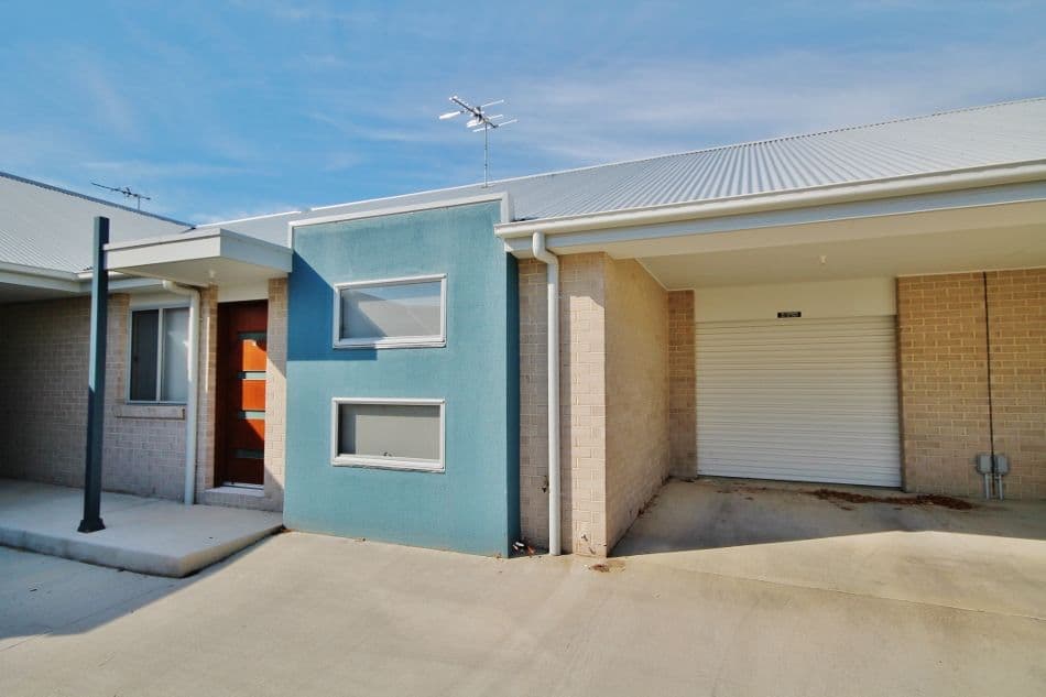 4G Yass Street, YOUNG NSW 2594, Young - Image 1