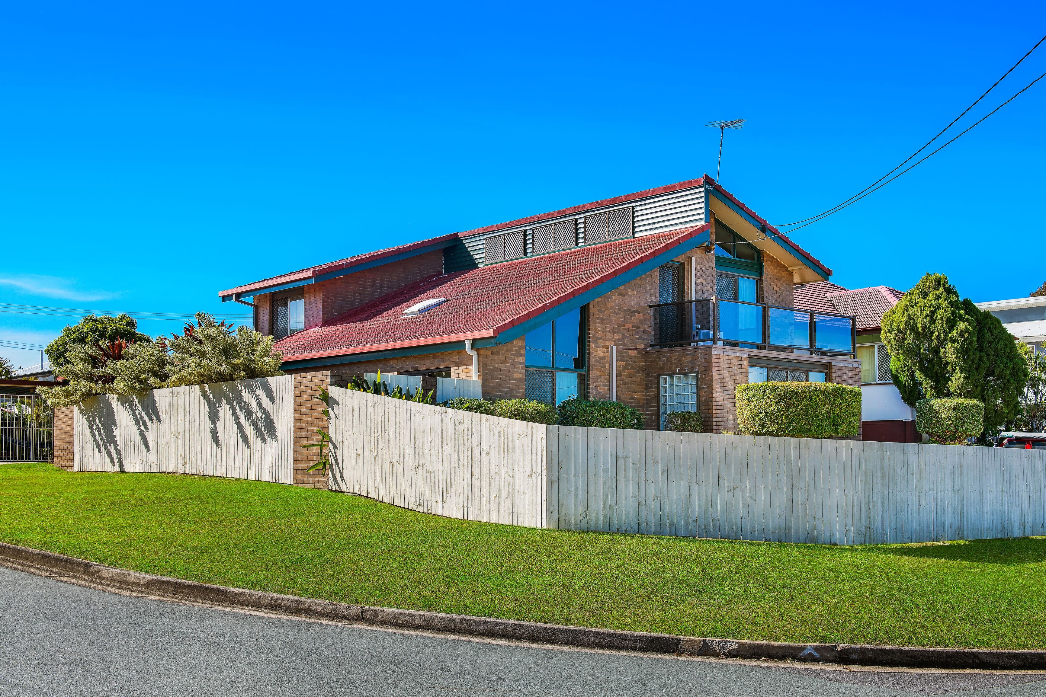 22 Bradley Road, Clontarf QLD 4019, Clontarf - Image 1