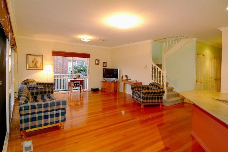 38 Snake Gully Drive, BUNDOORA VIC 3083, Bundoora - Thumbnail 2