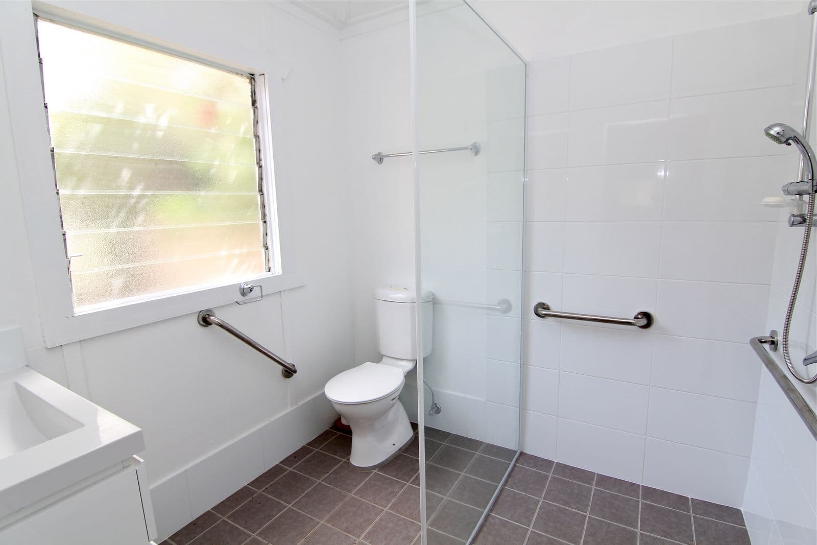 17 Dilgara Avenue, DAVISTOWN NSW 2251, Davistown - Thumbnail 4