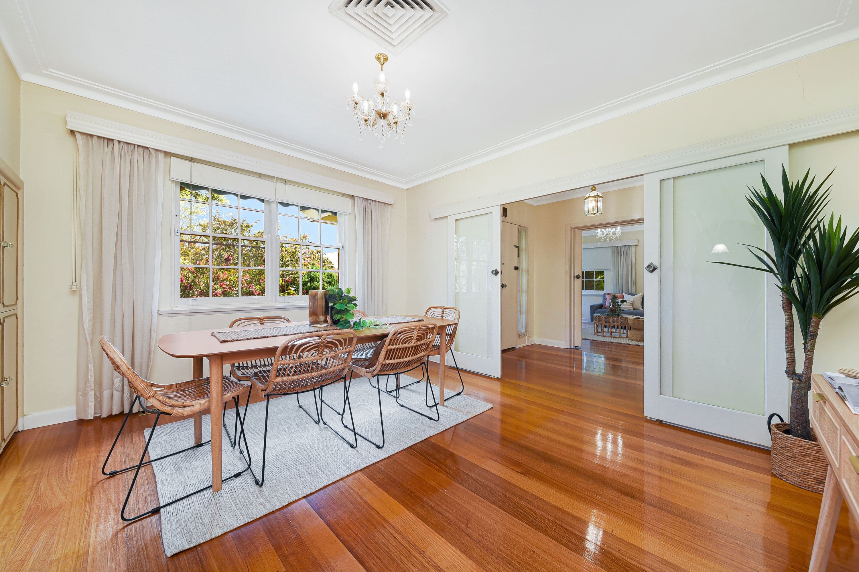 22 Brolga Street, Mount Waverley VIC 3149, Mount Waverley - Thumbnail 3