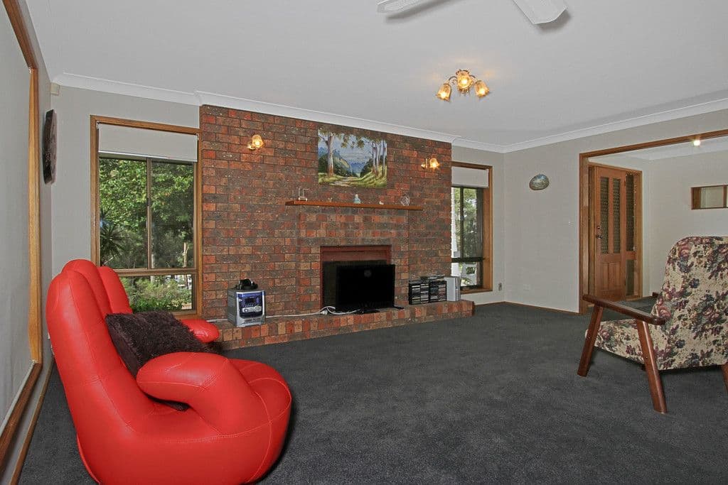 17 Cook Avenue, Surf Beach - Thumbnail 4