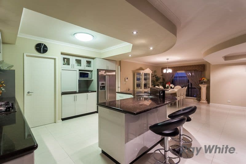 11 Noalimba Crescent, BATEMAN WA 6150, Bateman - Thumbnail 3