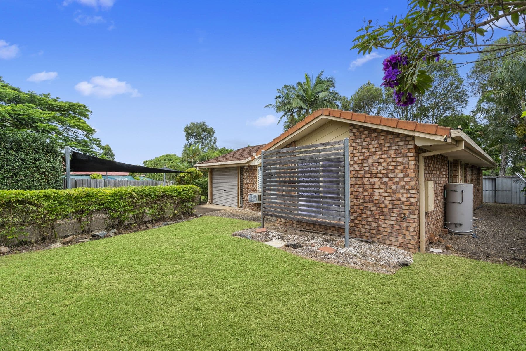 17 Hilldale Crescent, Morayfield QLD 4506, Morayfield - Thumbnail 2