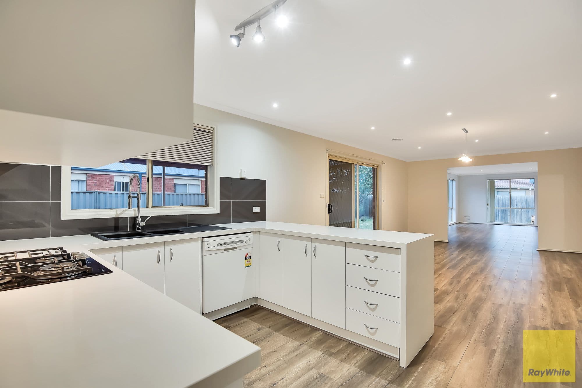 23 Prospect Drive, Tarneit VIC 3029, Tarneit - Thumbnail 3