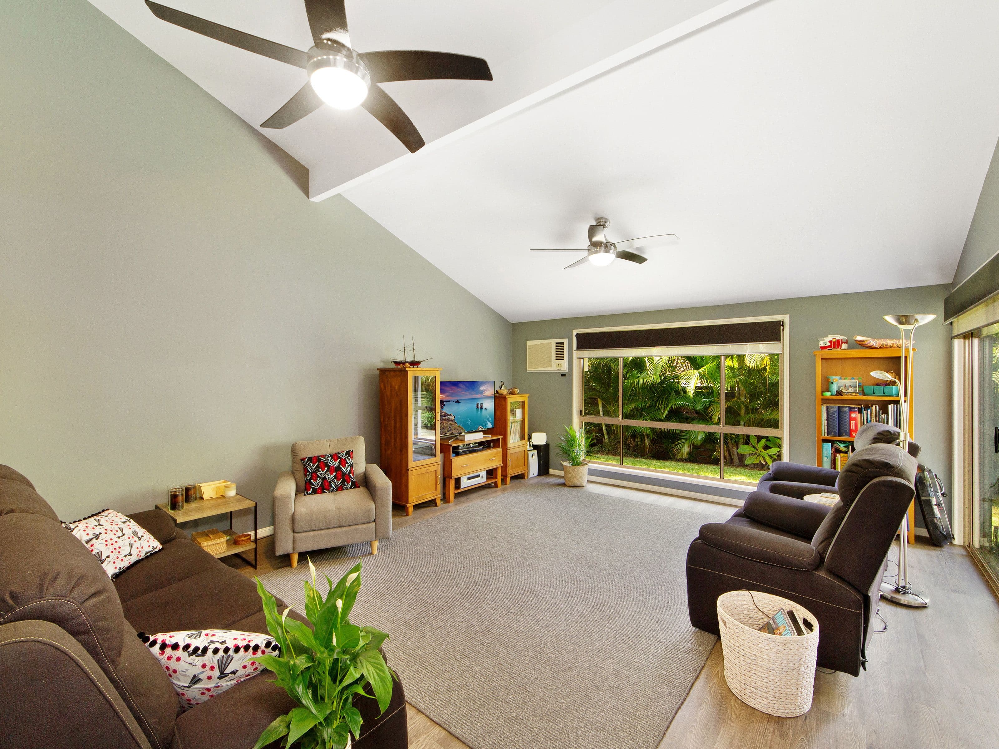 11 Dromana Crescent, Helensvale QLD 4212, Helensvale - Thumbnail 6