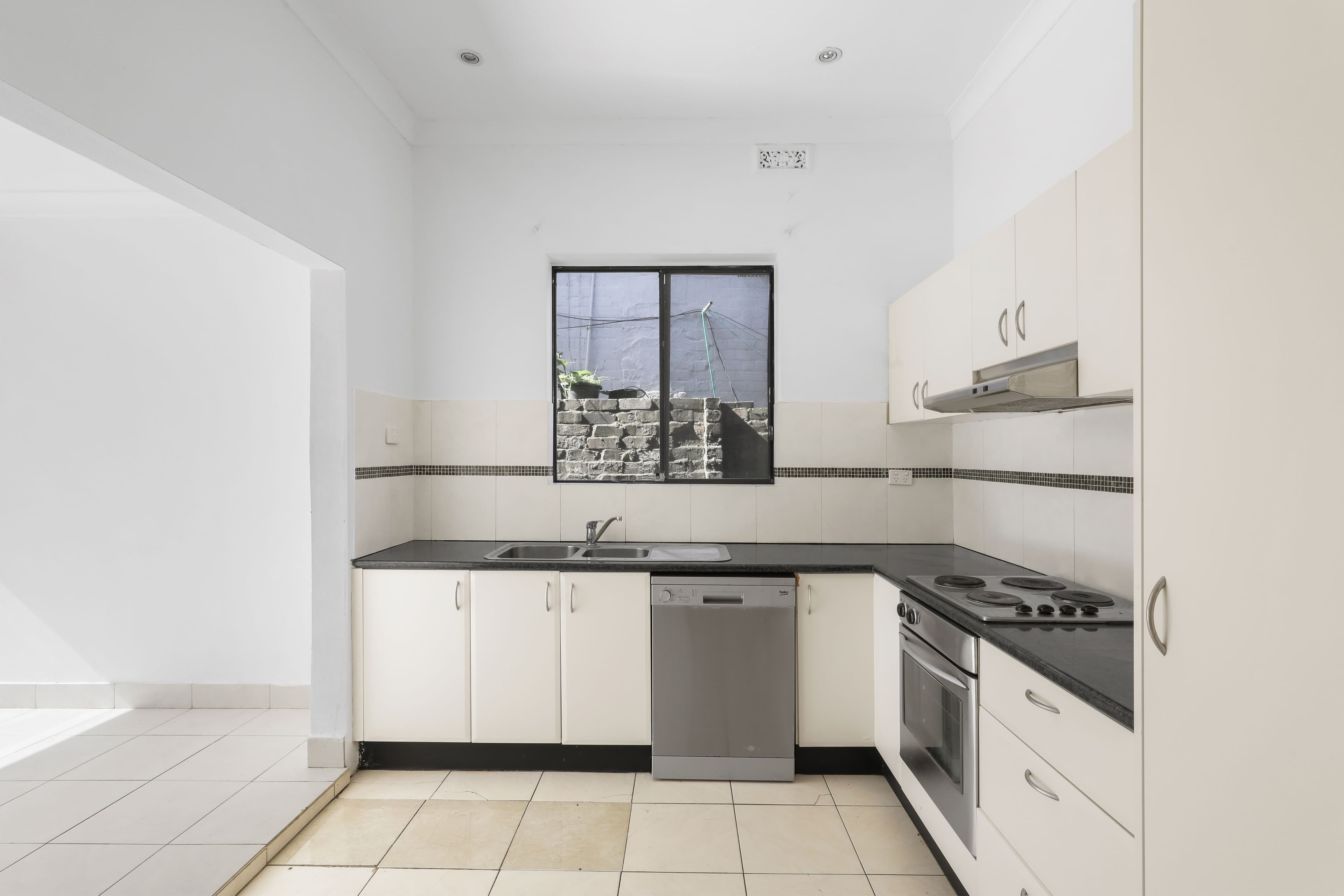 51 Llewellyn Street, Marrickville NSW 2204, Marrickville - Thumbnail 5