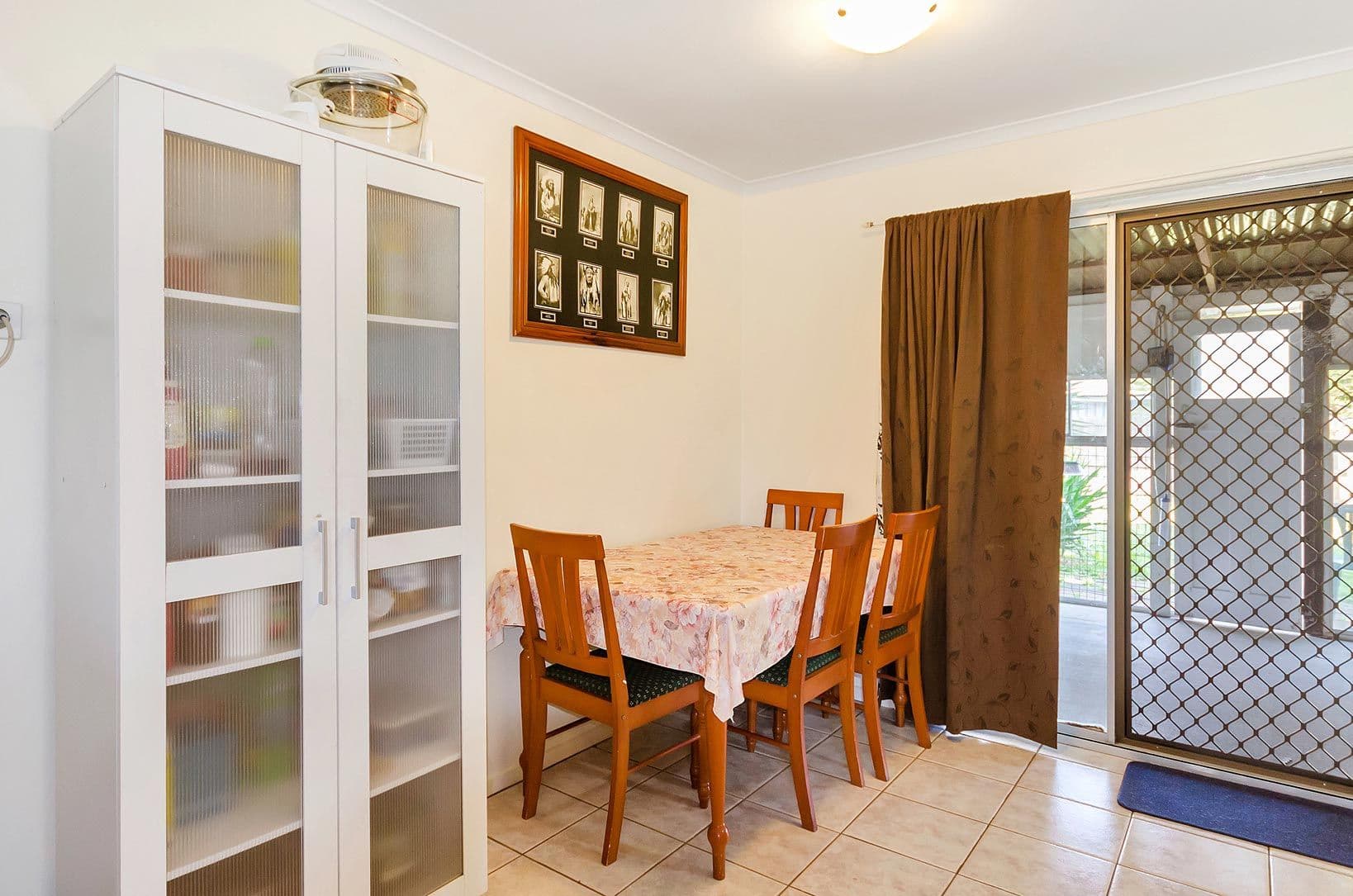 9 Tanya Court, Eagleby QLD 4207, Eagleby - Thumbnail 5
