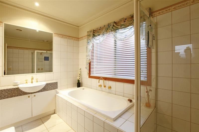 40 McLeans Road, BUNDOORA VIC 3083, Bundoora - Thumbnail 8