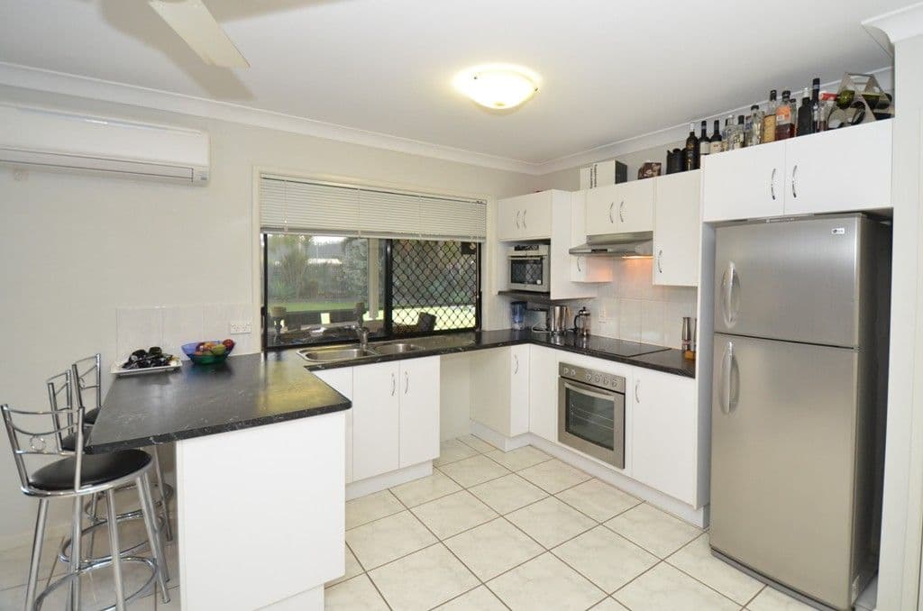 49 Squires Crescent, KIRWAN QLD 4817, Kirwan - Thumbnail 2