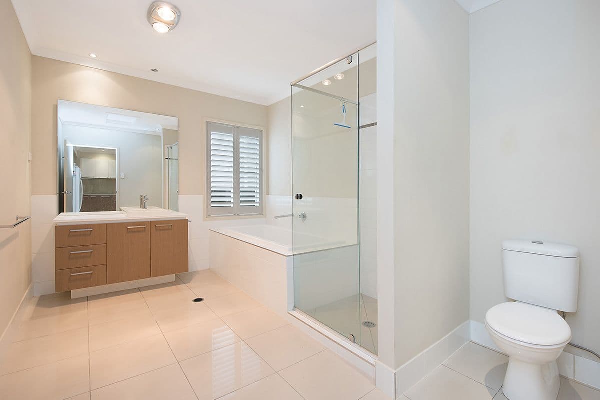 37 Turnbury Street, Little Mountain QLD 4551, Little Mountain - Thumbnail 7