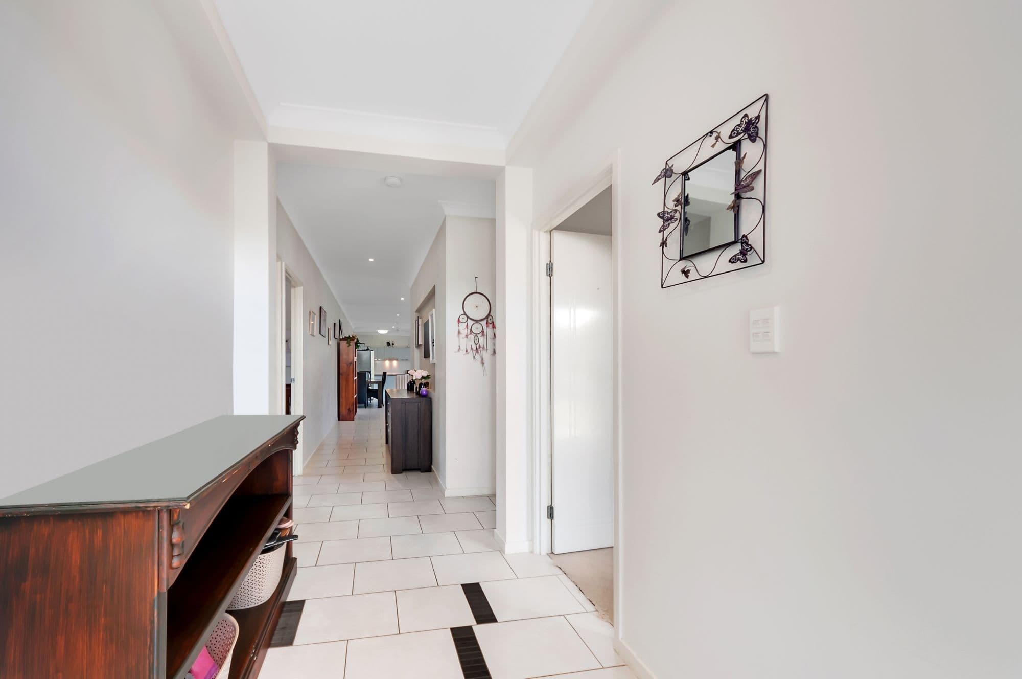 7 Goldberg Close, White Rock QLD 4868, White Rock - Thumbnail 2