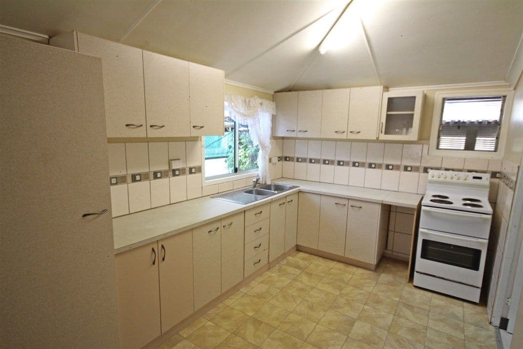3 Deguara Avenue, Armstrong Beach QLD 4737, Armstrong Beach - Thumbnail 3
