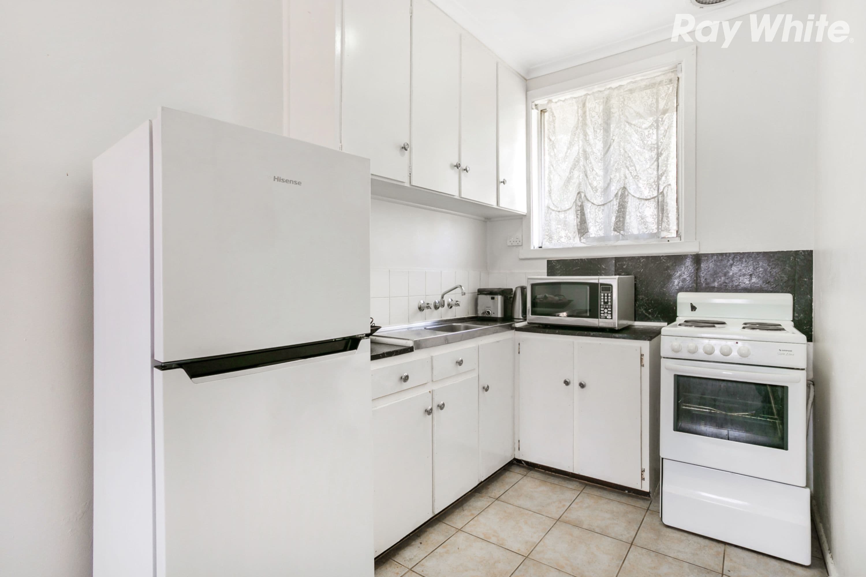 7 Dunblane Road, Noble Park VIC 3174, Noble Park - Thumbnail 4