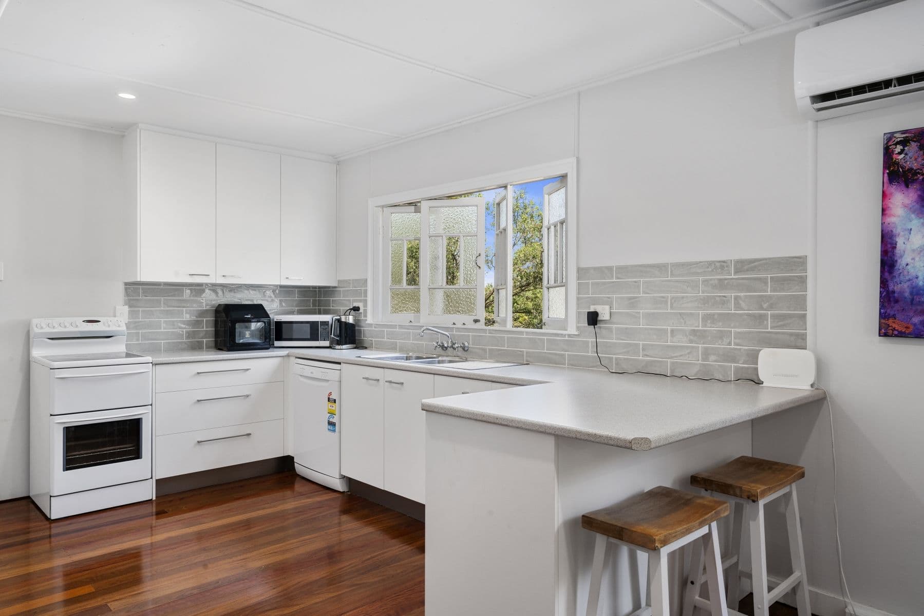 12 ROBSON Street, Kilcoy QLD 4515, Kilcoy - Thumbnail 2