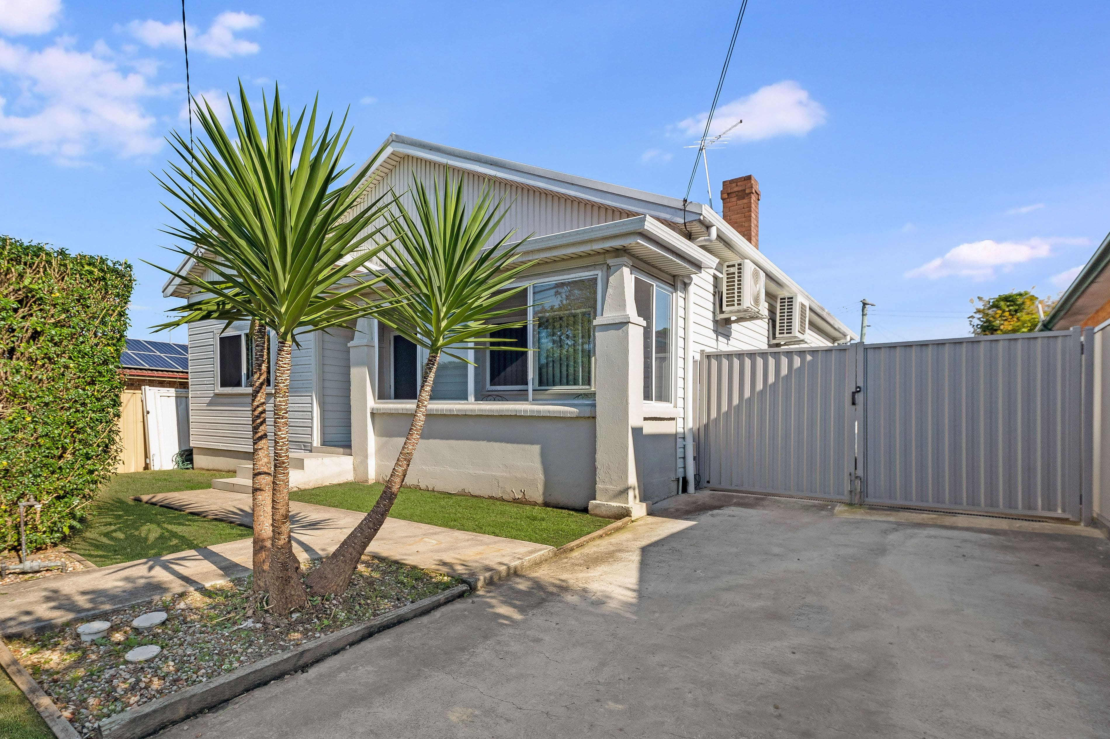 76 Highview Avenue, Greenacre NSW 2190, Greenacre - Thumbnail 2