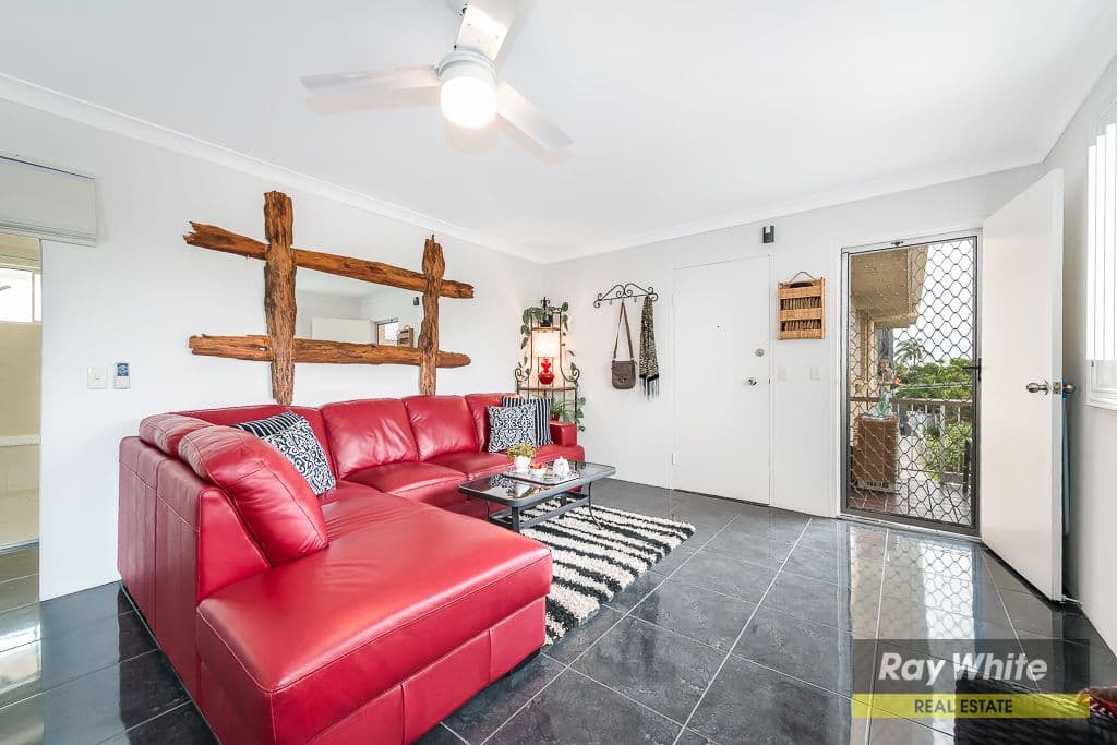 24 Madang Crescent, Runaway Bay QLD 4216, Runaway Bay - Thumbnail 6