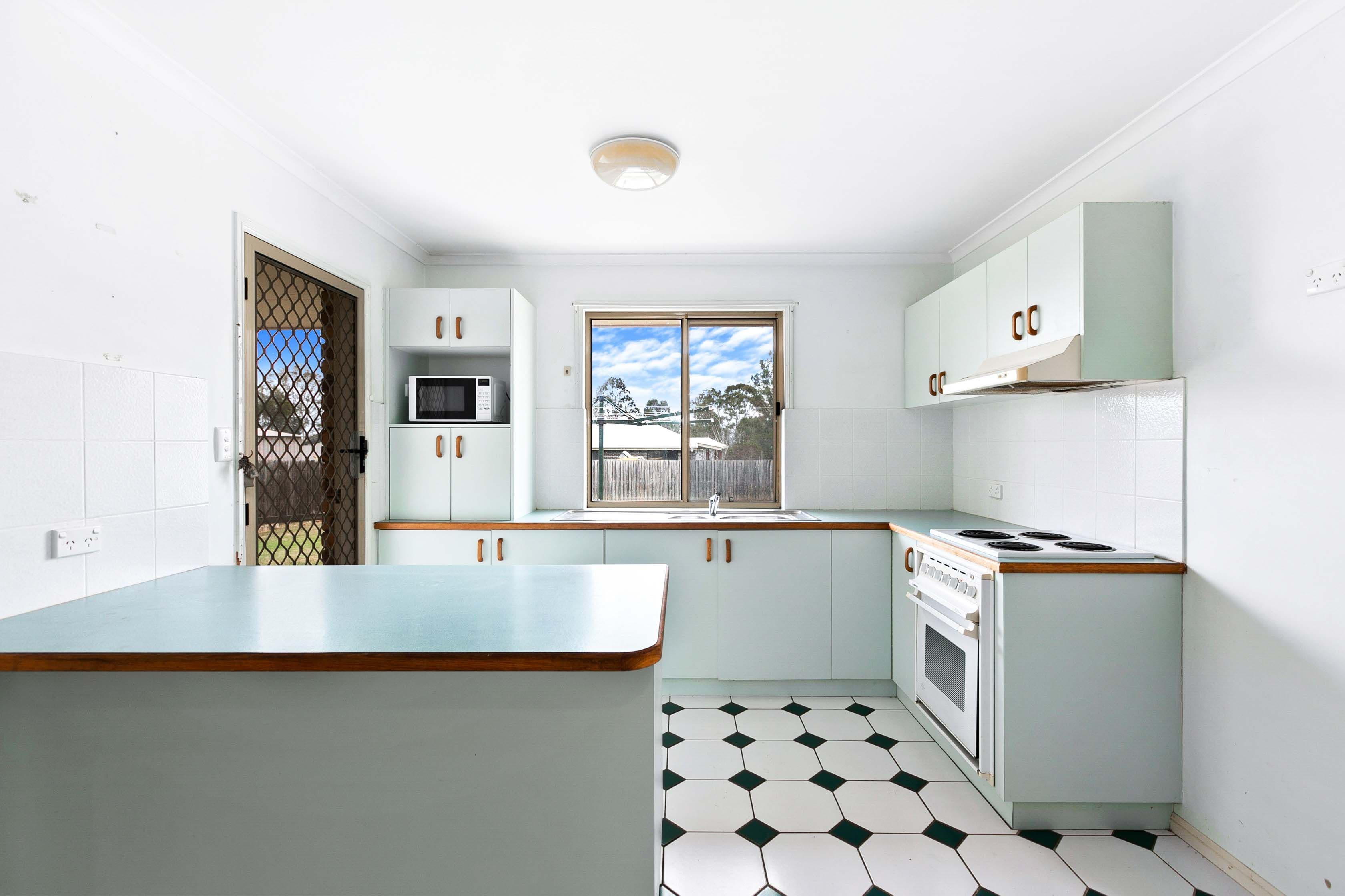 14 Petrel Avenue, River Heads QLD 4655, River Heads - Thumbnail 5