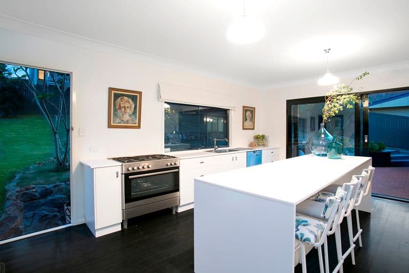 147 Arnold Street, HOLLAND PARK QLD 4121, Holland Park - Thumbnail 4