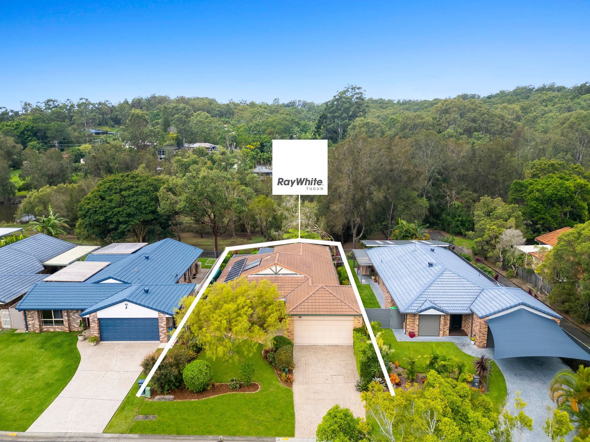 3 Baumea Court, Elanora QLD 4221, Elanora - Thumbnail 2