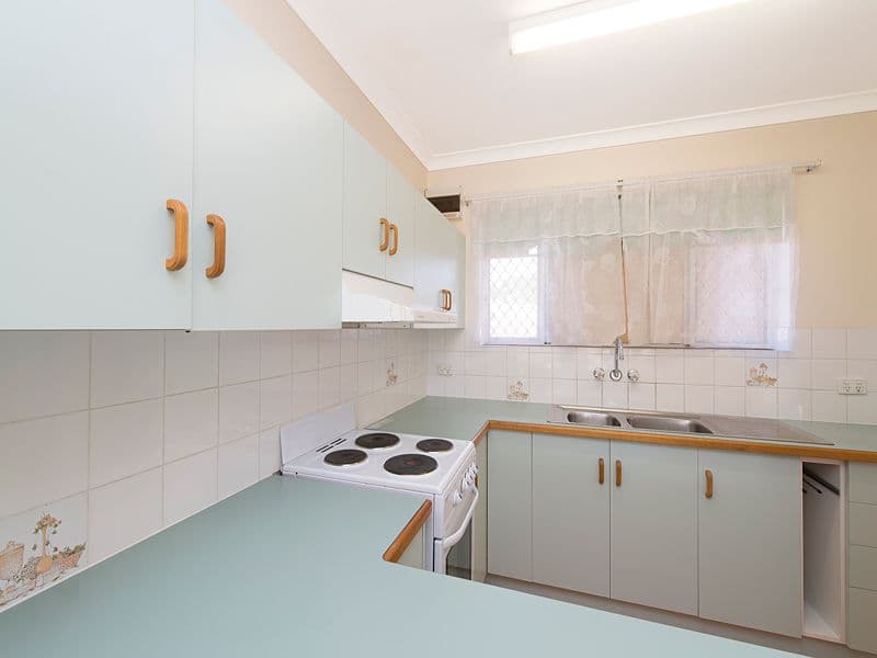 338 Cavendish Road, COORPAROO QLD 4151, Coorparoo - Thumbnail 2