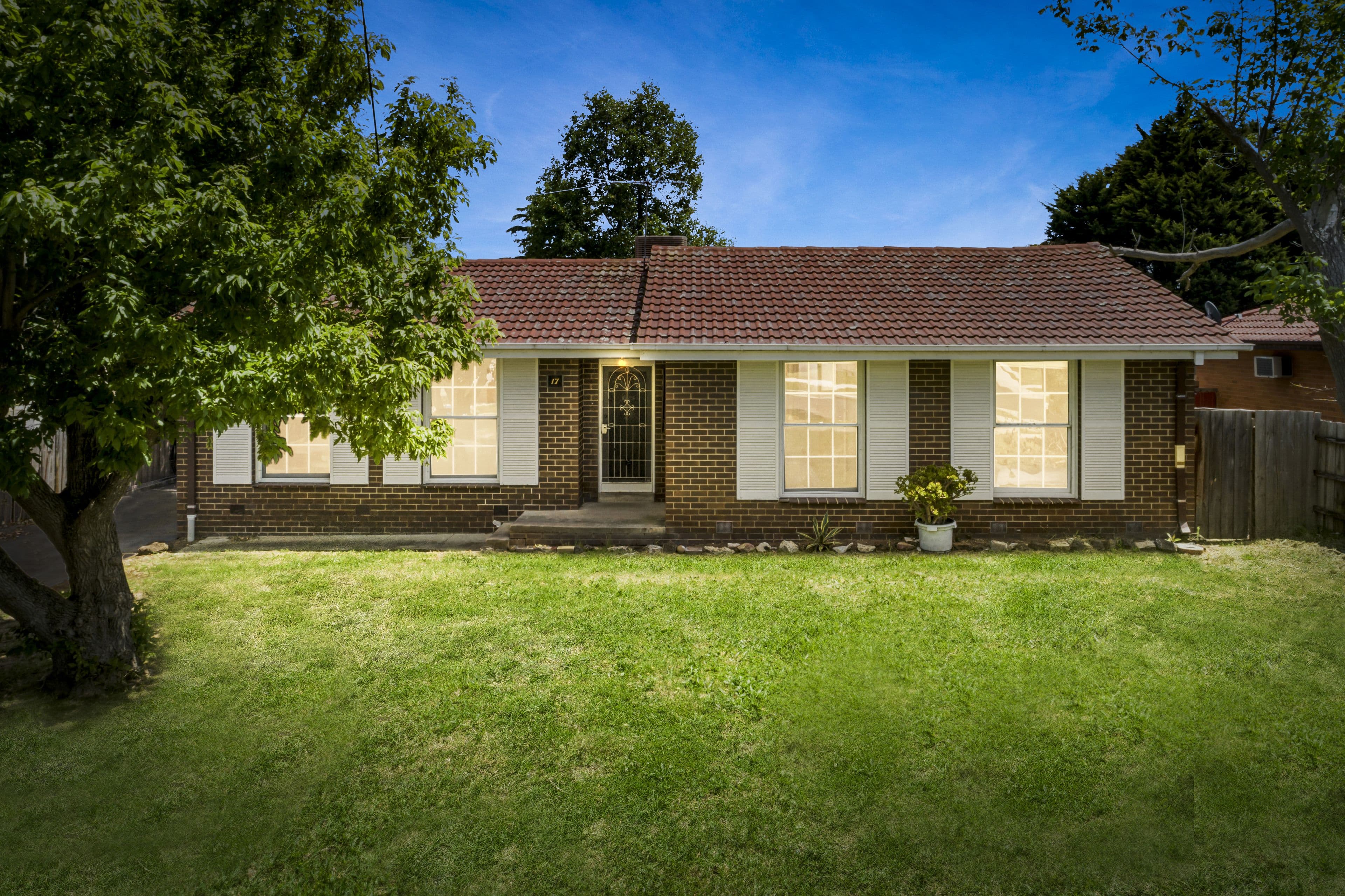 17 Carlisle Road, Hallam VIC 3803, Hallam - Image 1