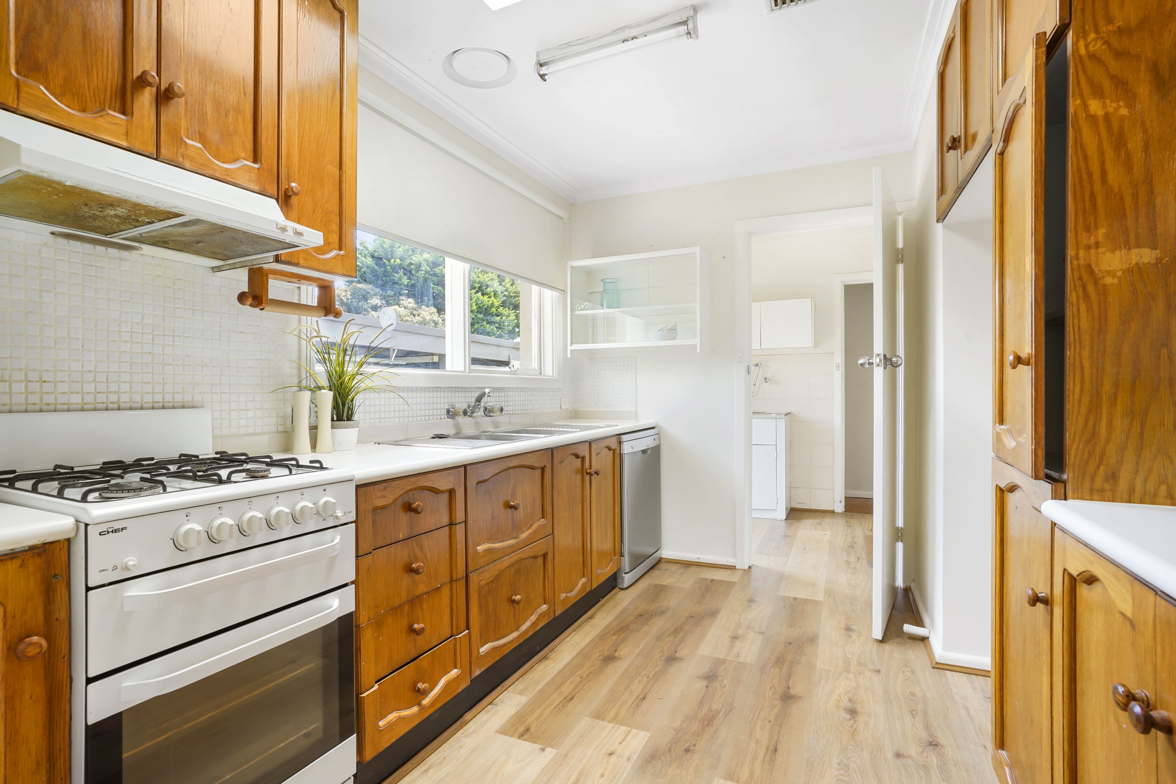 17 Carlisle Road, Hallam VIC 3803, Hallam - Thumbnail 4
