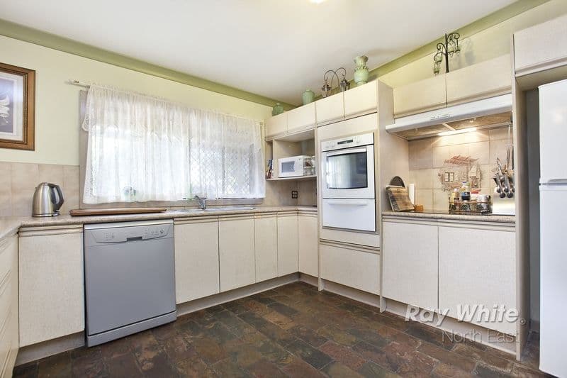 12 Glen Avon Terrace, Ridgehaven SA 5097, Ridgehaven - Thumbnail 4
