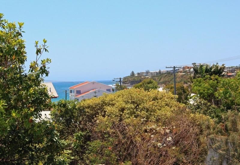1 Cooroora Street, DICKY BEACH QLD 4551, Dicky Beach - Thumbnail 6