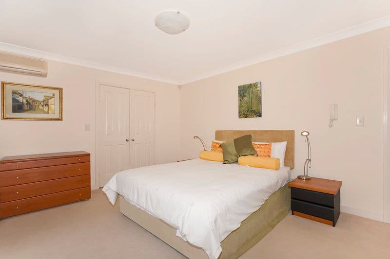 7 Kinsellas Drive, LANE COVE NSW 2066, Lane Cove North - Thumbnail 3