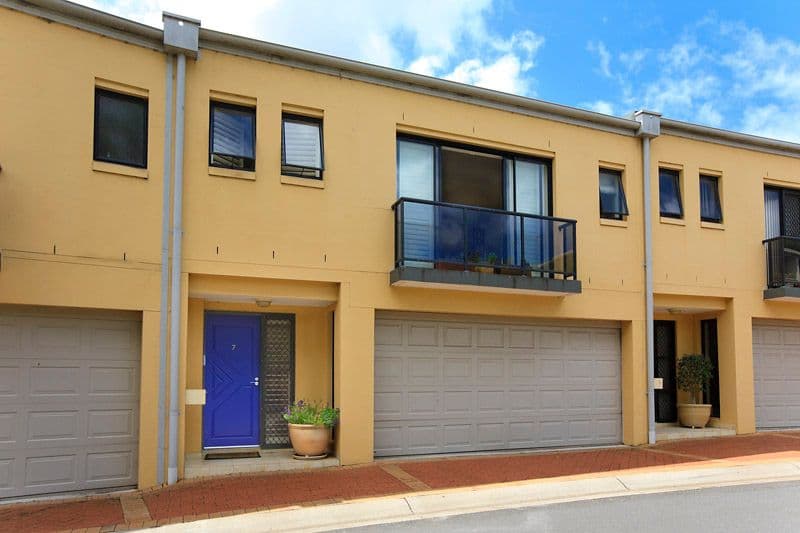 7 Kinsellas Drive, LANE COVE NSW 2066, Lane Cove North - Thumbnail 4