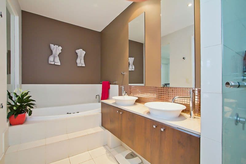 11 Cezaire Avenue, VARSITY LAKES QLD 4227, Varsity Lakes - Thumbnail 7