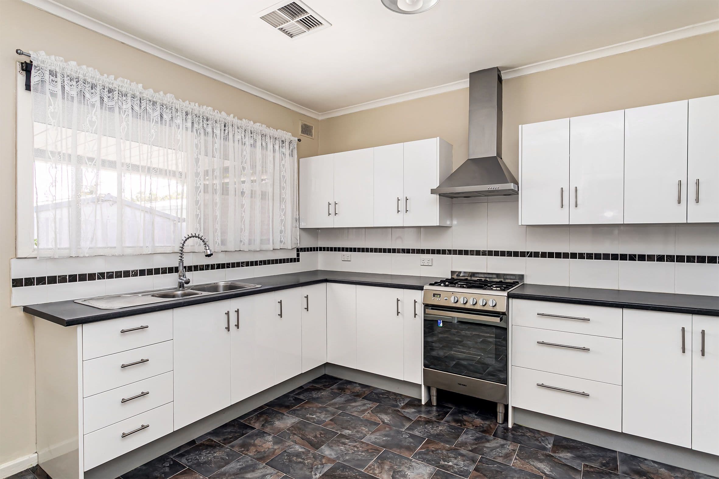 15 Camilla Avenue, Osborne SA 5017, Osborne - Thumbnail 4