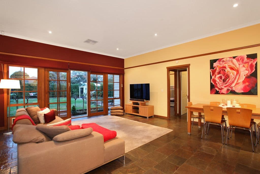 76 Dallas Avenue, HUGHESDALE VIC 3166, Hughesdale - Thumbnail 2
