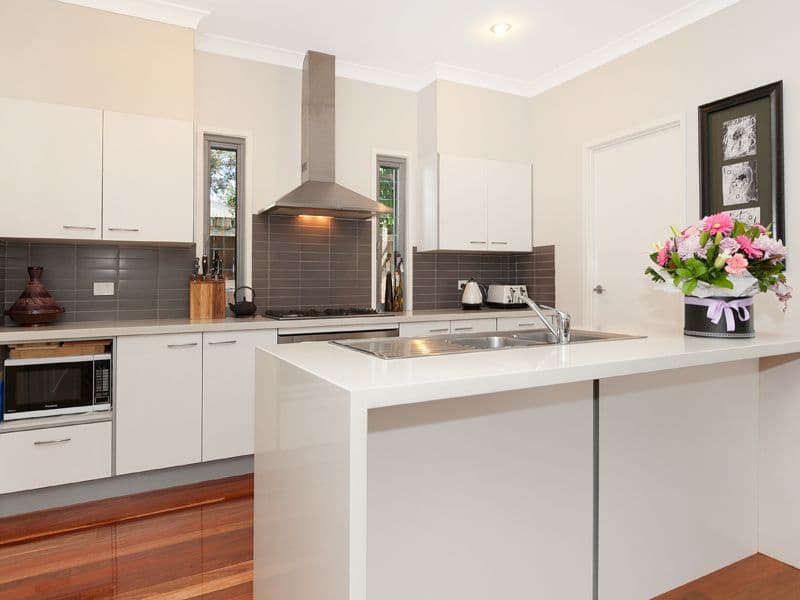 16 Chancellor Street, SHERWOOD QLD 4075, Sherwood - Thumbnail 6