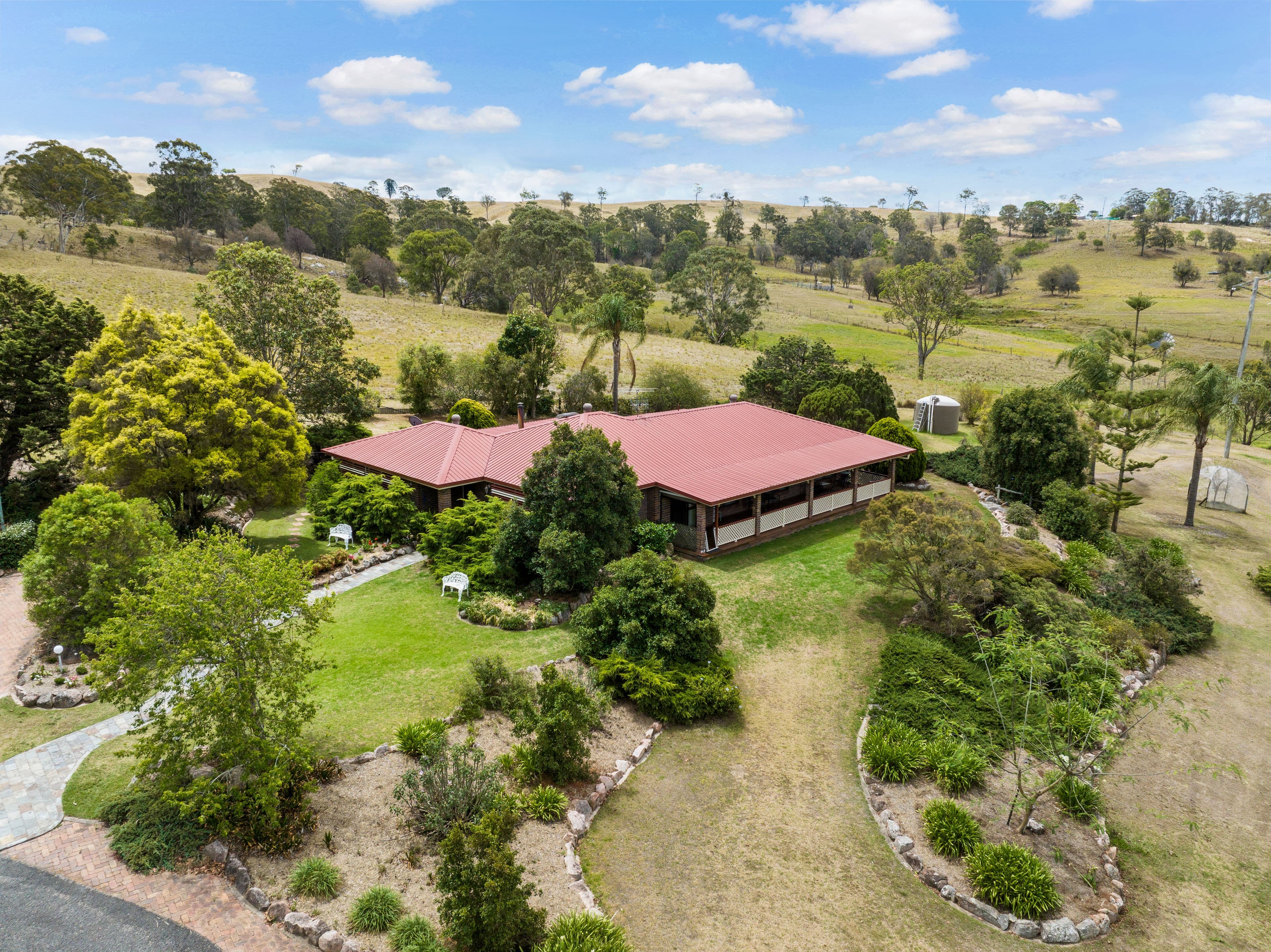 26 Devoncourt Road, Crows Nest QLD 4355, Crows Nest - Thumbnail 2